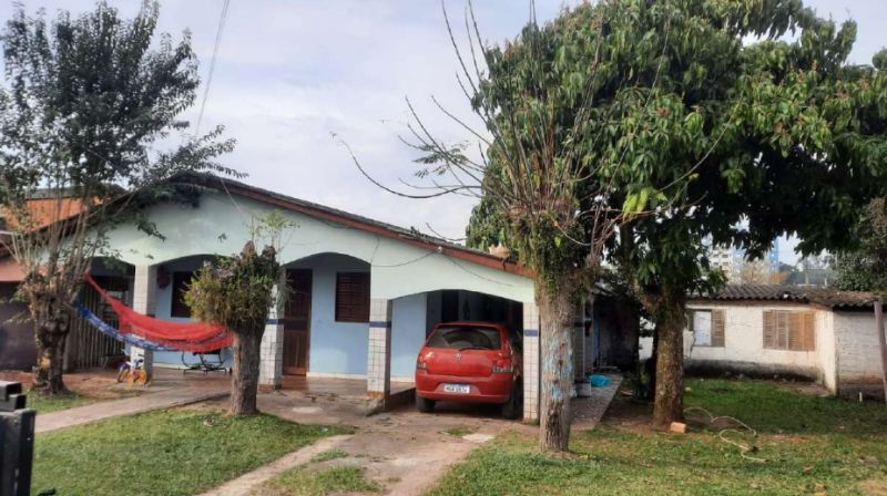 CASA - SÃO JOÃO/ CRICIUMA, localizado em Criciúma - SC, bairro São João