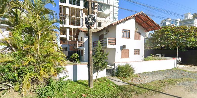 IMÓVEL BALN PIÇARRAS, localizado em Balneário Piçarras - SC, bairro Itacolomi