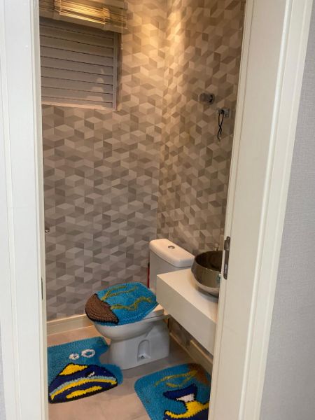 APARTAMENTO + GARAGEM TRIPLA, localizado em Itapema - SC, bairro Meia Praia