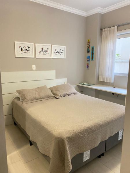 APARTAMENTO + GARAGEM TRIPLA, localizado em Itapema - SC, bairro Meia Praia