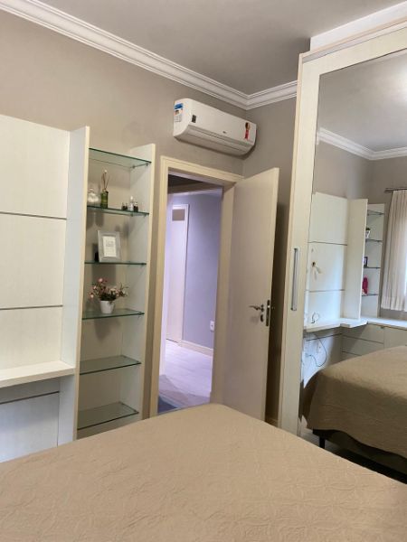 APARTAMENTO + GARAGEM TRIPLA, localizado em Itapema - SC, bairro Meia Praia