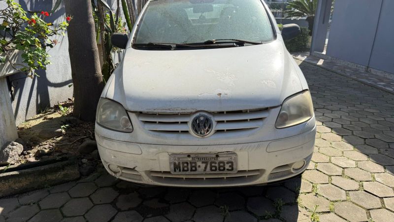 VOLKSWAGEN/ FOX 1.0 - 2006/2006 — foto 6 de 11