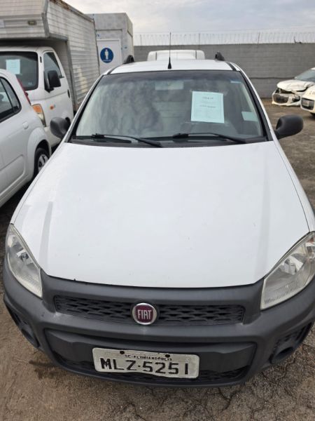 Veículo Fiat Strada FIAT Strada Working 1.4 mpi Fire Flex 8V 2014 em leilão