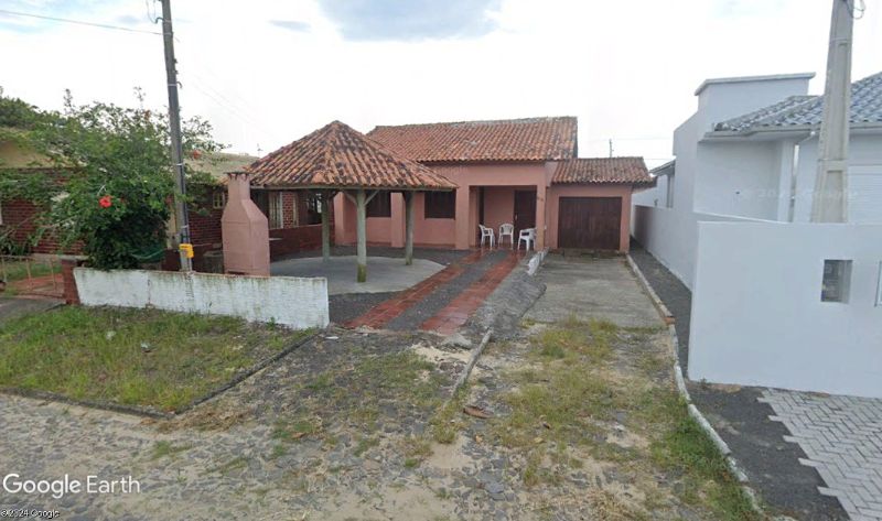 Casa em balneário gaivota.