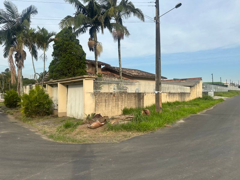 Casa de Alvenaria em Criciúma- Vila Francesa, localizado em Criciúma - SC