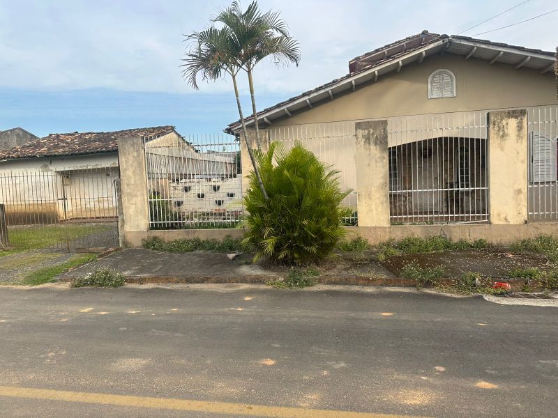 Casa de Alvenaria em Criciúma- Vila Francesa, localizado em Criciúma - SC