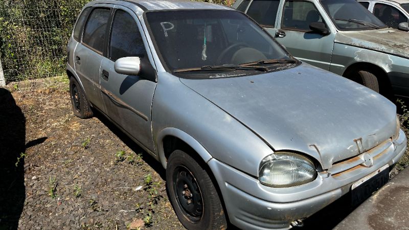 GM Corsa Wind 1999 Conservado