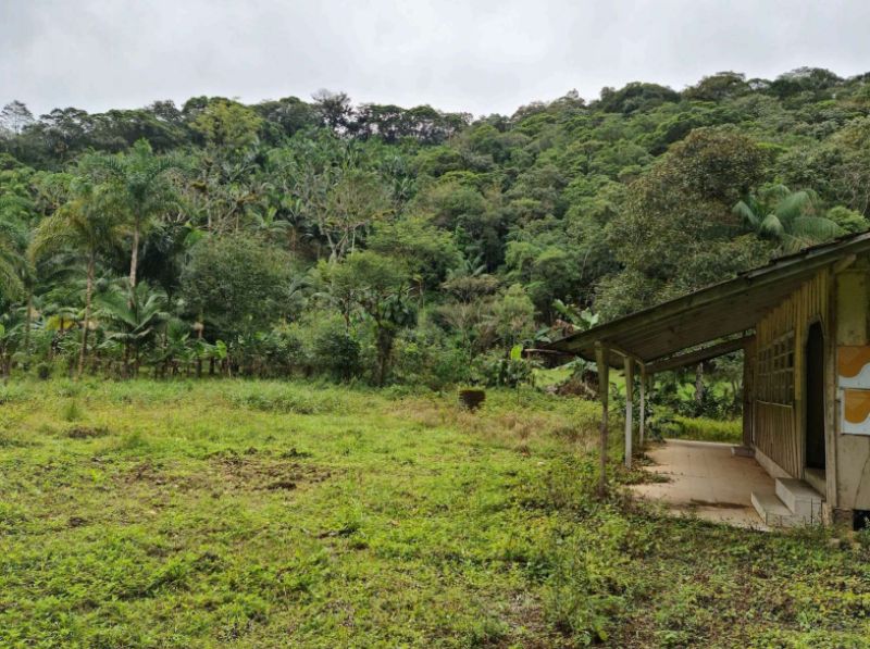 Terreno de 2.371.000,78 m² em Garuva- Quiriri, localizado em Garuva - SC