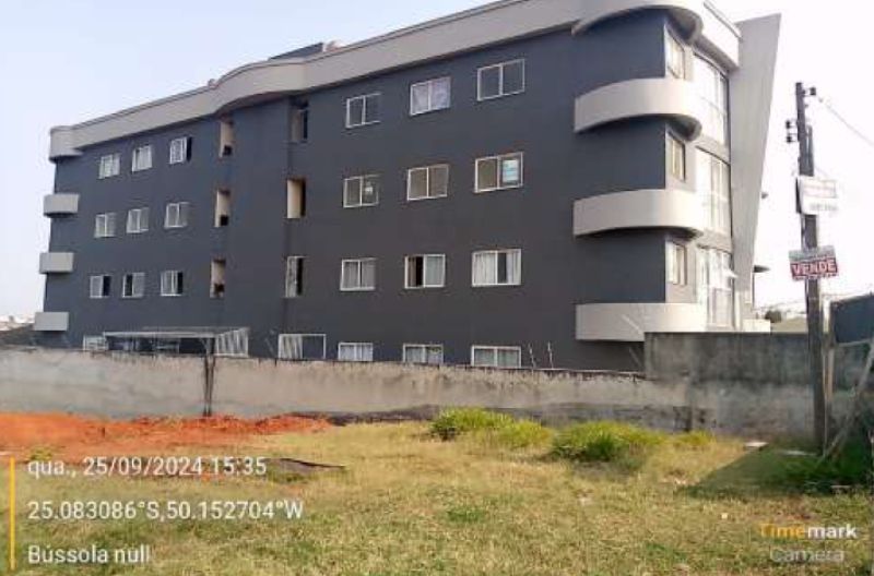Apartamento no Ed. Martan- Ponta Grossa, localizado em Ponta Grossa - PR, bairro Jardim Carvalho