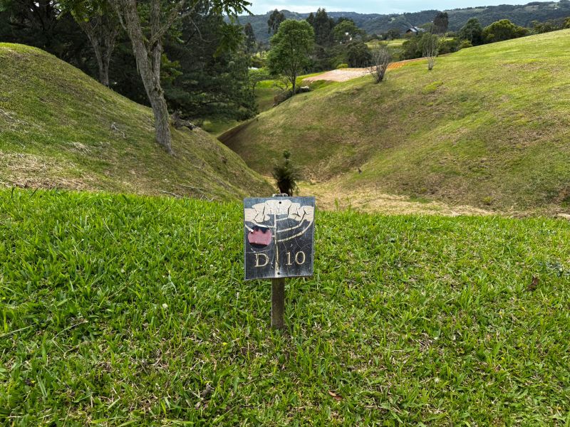 Terreno no Cond. Residencial Costa da Serra II, localizado em Rancho Queimado - SC, bairro Inveradinha