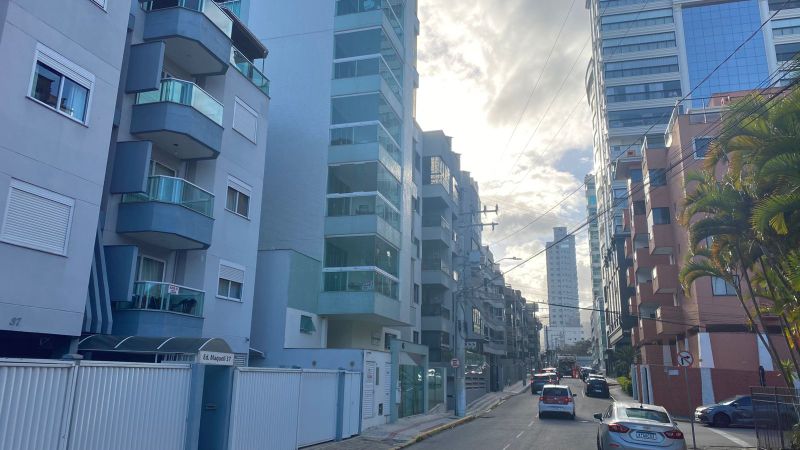 Apartamento no Residencial Néli Passos- Itapema, localizado em Itapema - SC