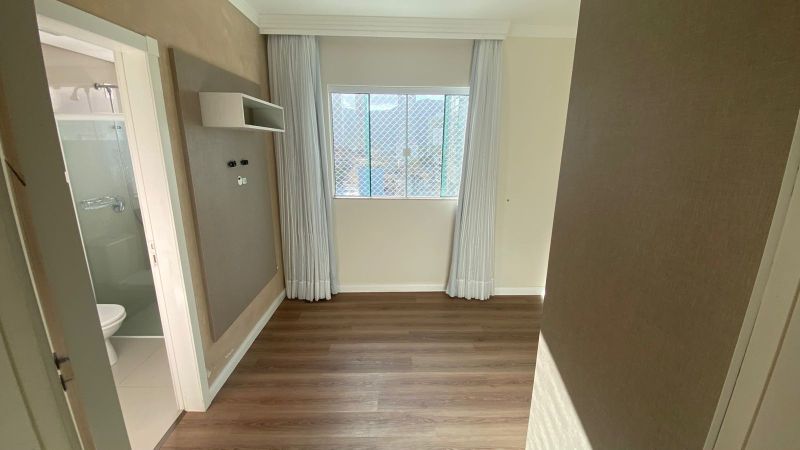 Apartamento no Residencial Néli Passos- Itapema, localizado em Itapema - SC