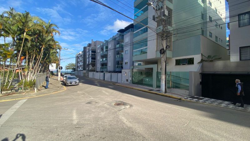 Apartamento no Residencial Néli Passos- Itapema, localizado em Itapema - SC