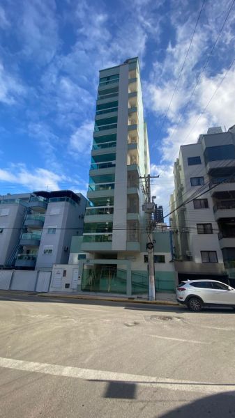 Apartamento no Residencial Néli Passos- Itapema, localizado em Itapema - SC