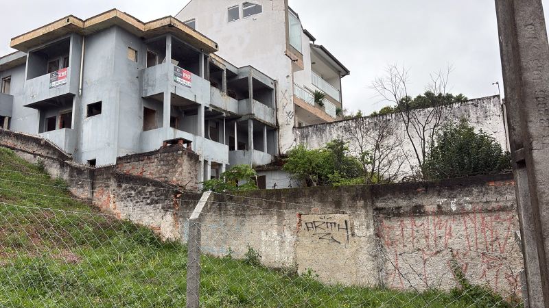 Prédio no Guabirotuba (foto 50 de 80)