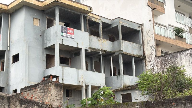 Prédio no Guabirotuba (foto 62 de 80)
