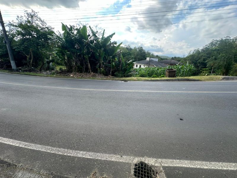 Terreno Urbano de 3.330m² em Nova Veneza, localizado em Nova Veneza - SC, bairro Nova Veneza