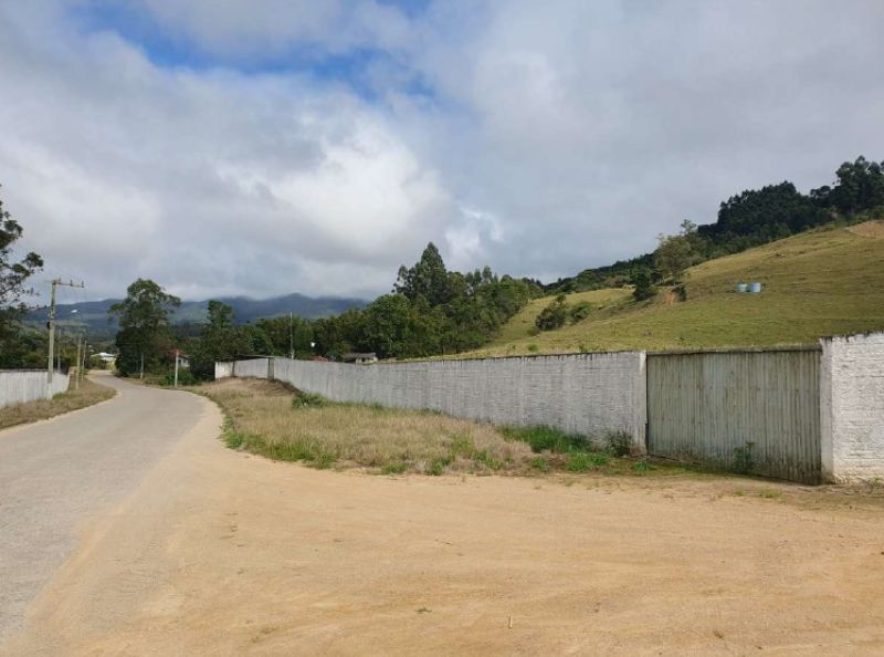 Terreno Rural de 195.000,00 m² em Imaruí, localizado em Imaruí - SC