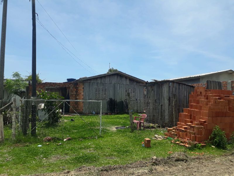 Direitos sobre o imóvel- Rua Madri, localizado em Passo De Torres - SC