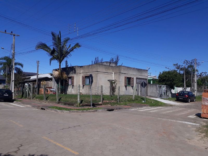 Direitos sobre o imóvel- Rua 1º de Maio, localizado em Passo De Torres - SC