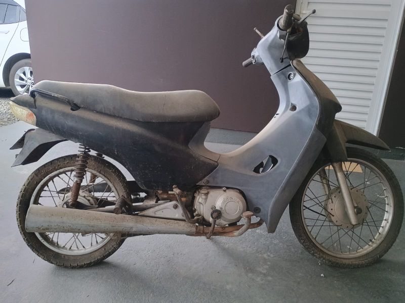 HONDA C100 BIZ 2001 SUCATA