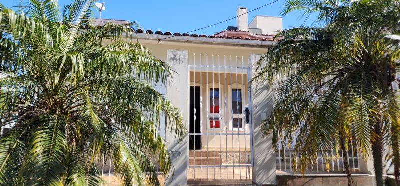 Casa de alvenaria com aprox. 105m²- Criciúma, localizado em Criciúma - SC, bairro Operária Nova
