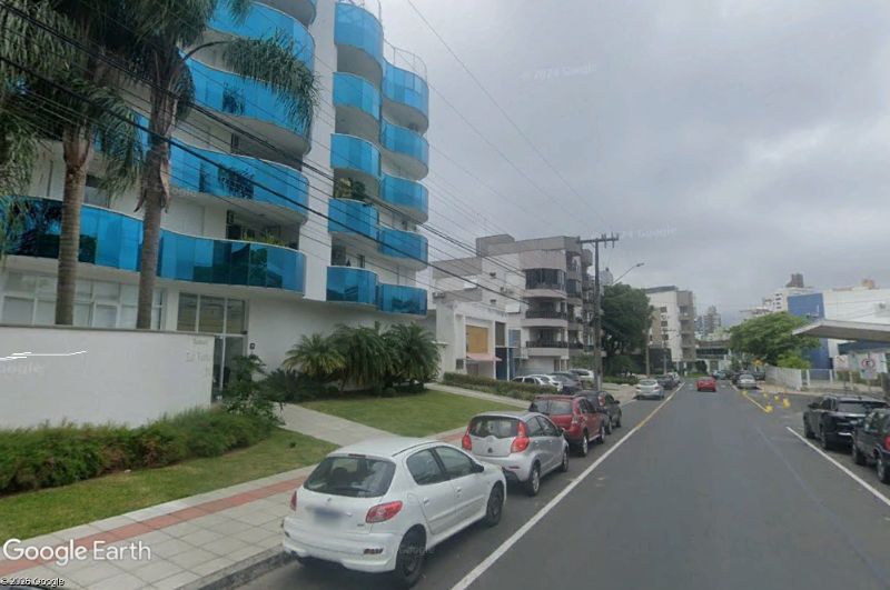 Box n.º 24 Edifício La Verita, localizado em Criciúma - SC, bairro Pio Correia