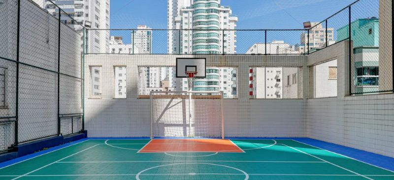 Apartamento com Garagens em Bal. Camboriú, localizado em Balneário Camboriú - SC