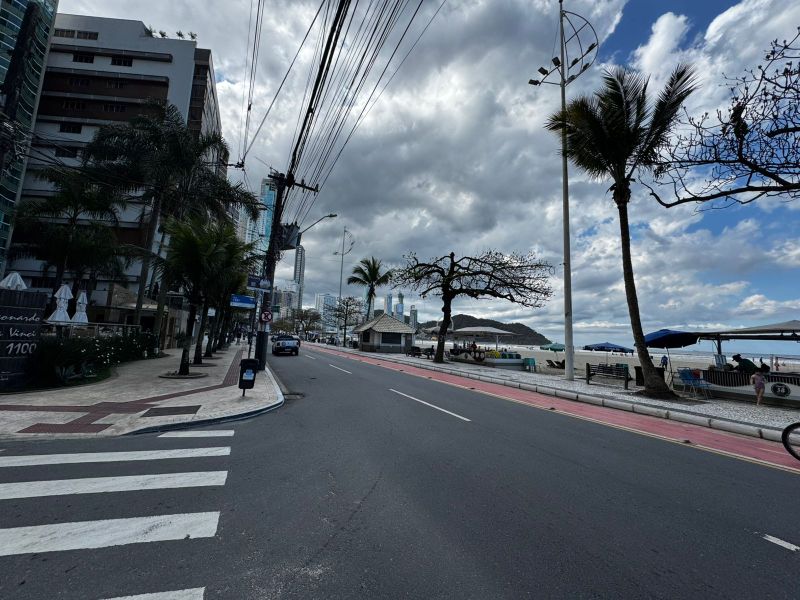 Apartamento com Garagens em Bal. Camboriú, localizado em Balneário Camboriú - SC