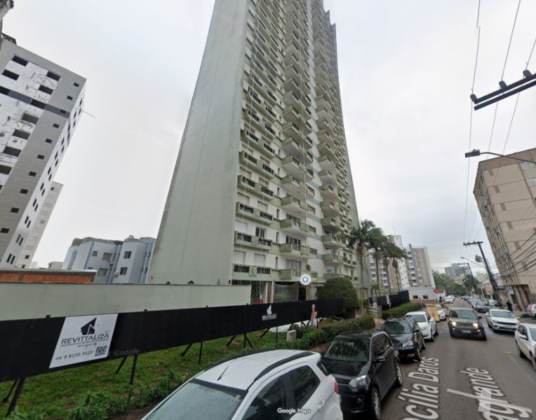 Imagem do imóvel Apartamento com Garagens em Criciúma