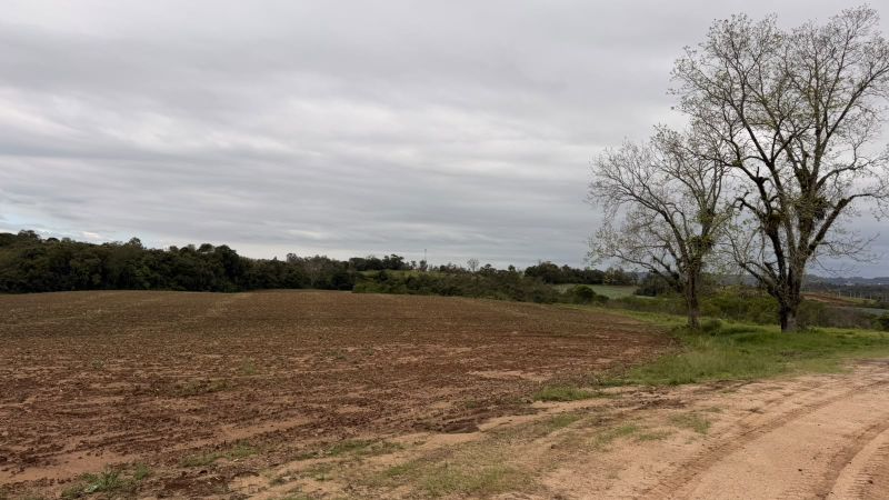 Terreno no Archimedes Naspolini (foto 35 de 47)