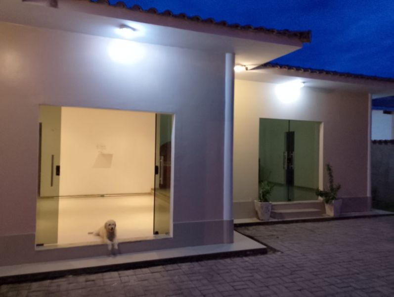 CASA E POUSADA OUTEIRO DA GLÓRIA, PORTO SEGURO/BA, localizado em Porto Seguro - BA