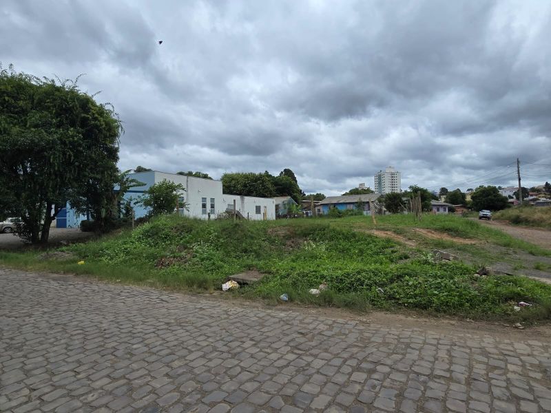 Terreno de esquina 864m², Sagrado , Lages/SC, localizado em Lages - SC