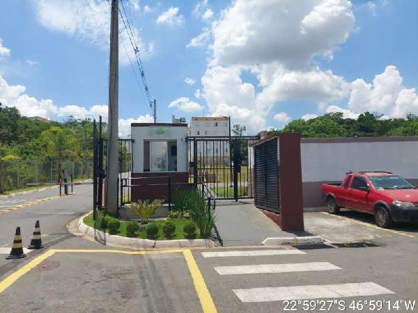 Apartamento, 72,29 m2 de área total, 48,78 m2 de á.