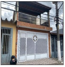 Casa, 0,01 m2 de área privativa, 130m2 de área do.