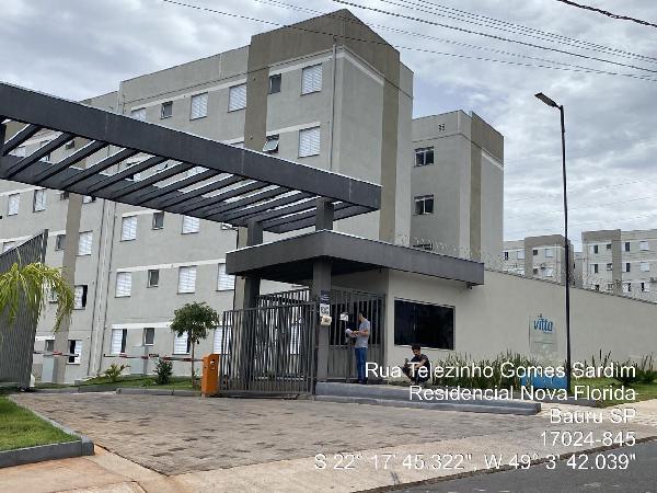 Apartamento, 87,86 m2 de área total, 41,97 m2 de á.