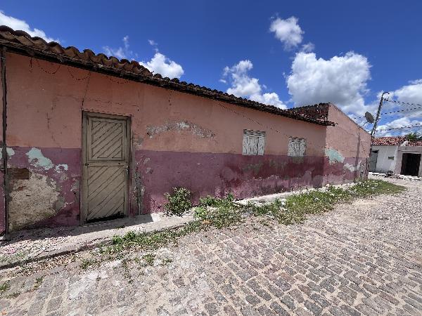 Casa, 70 m2 de área total, 70 m2 de área privativa.