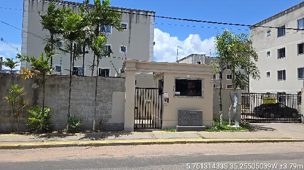 Apartamento, 69,35 m2 de área total, 51,64 m2 de á.