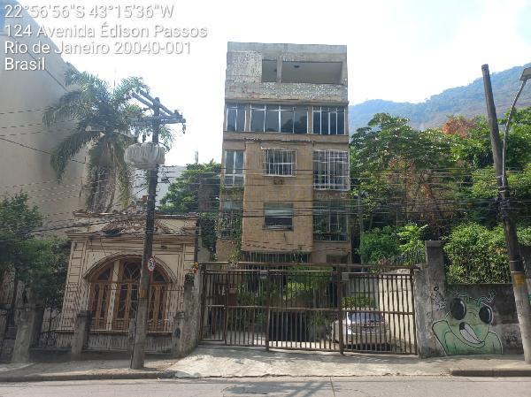 Apartamento, 75 m2 de área total, 75 m2 de área pr.