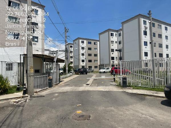 Apartamento, 77,32 m2 de área total, 43,3 m2 de ár.