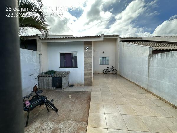 Casa, 55 m2 de área total, 55 m2 de área privativa.