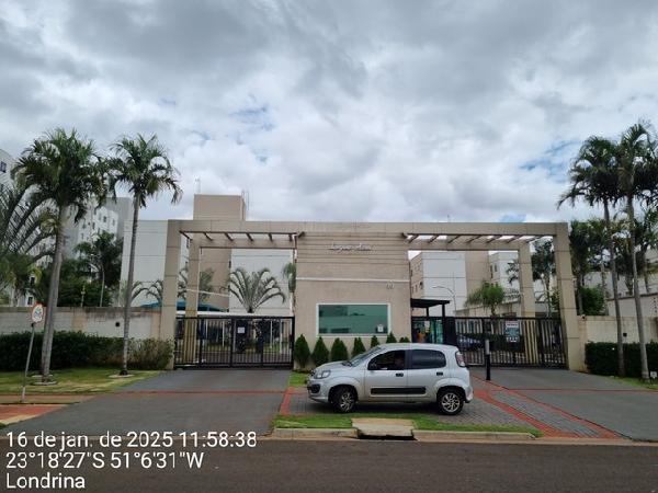 Apartamento, 93,15 m2 de área total, 41,14 m2 de á.