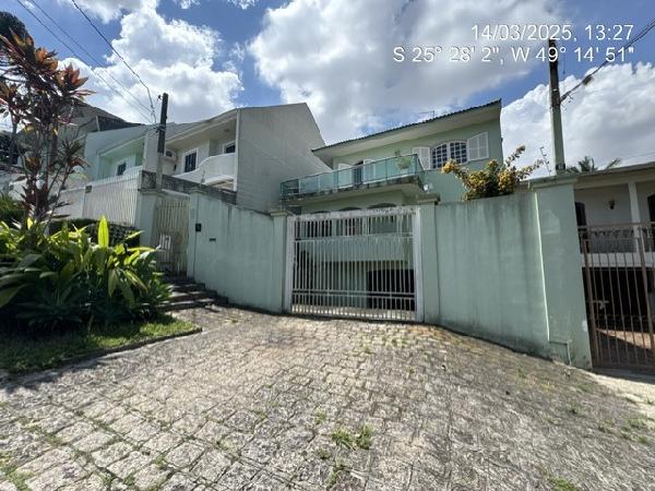 Casa, 244,9 m2 de área total, 244,9 m2 de área pri.