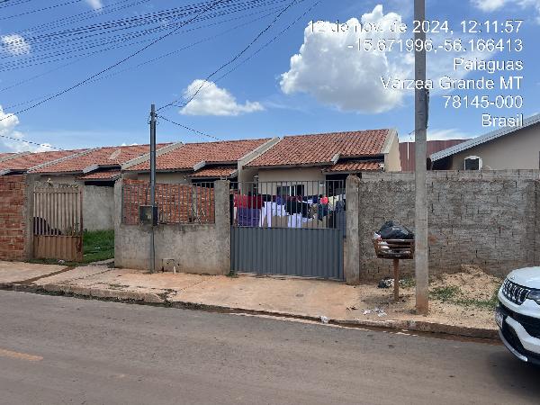 Casa, 58,42 m2 de área privativa, 180m2 de área do.