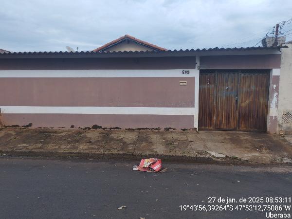 Casa, 69 m2 de área total, 69 m2 de área privativa.