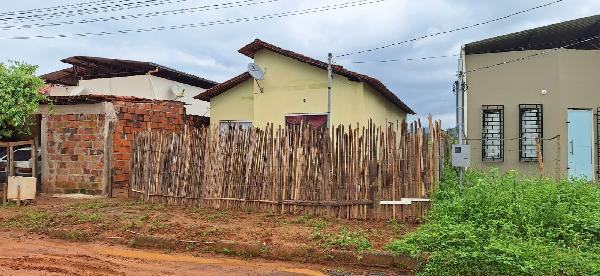Casa, 69,7 m2 de área total, 69,7 m2 de área priva.