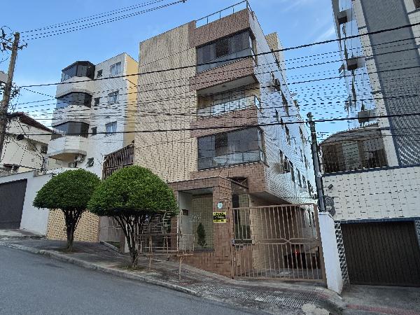 Apartamento, 169,27 m2 de área total, 135,98 m2 de.