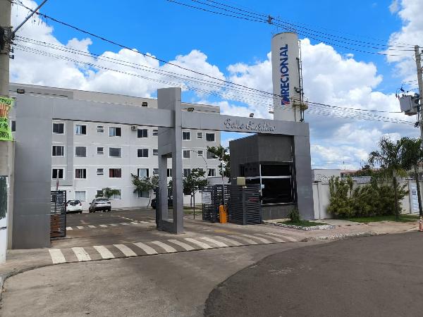 Apartamento, 94,35 m2 de área total, 52,09 m2 de á.
