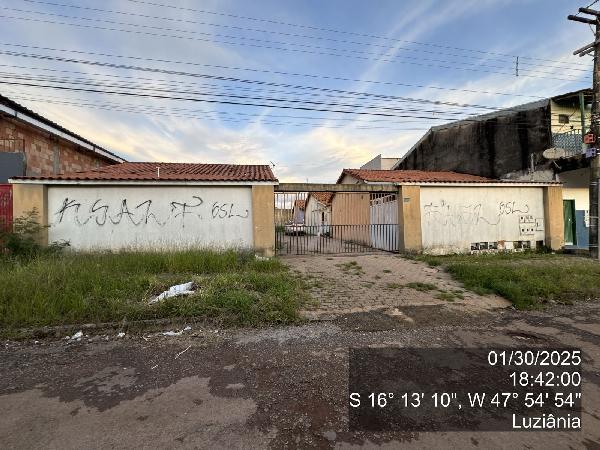 Casa, 48,94 m2 de área total, 48,94 m2 de área pri.