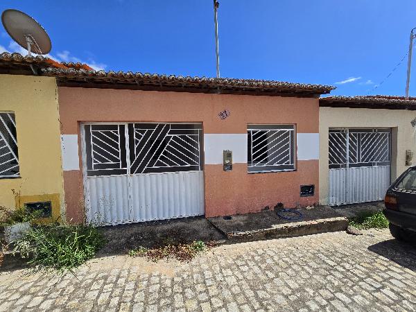 Casa, 70,5 m2 de área total, 70,5 m2 de área priva.